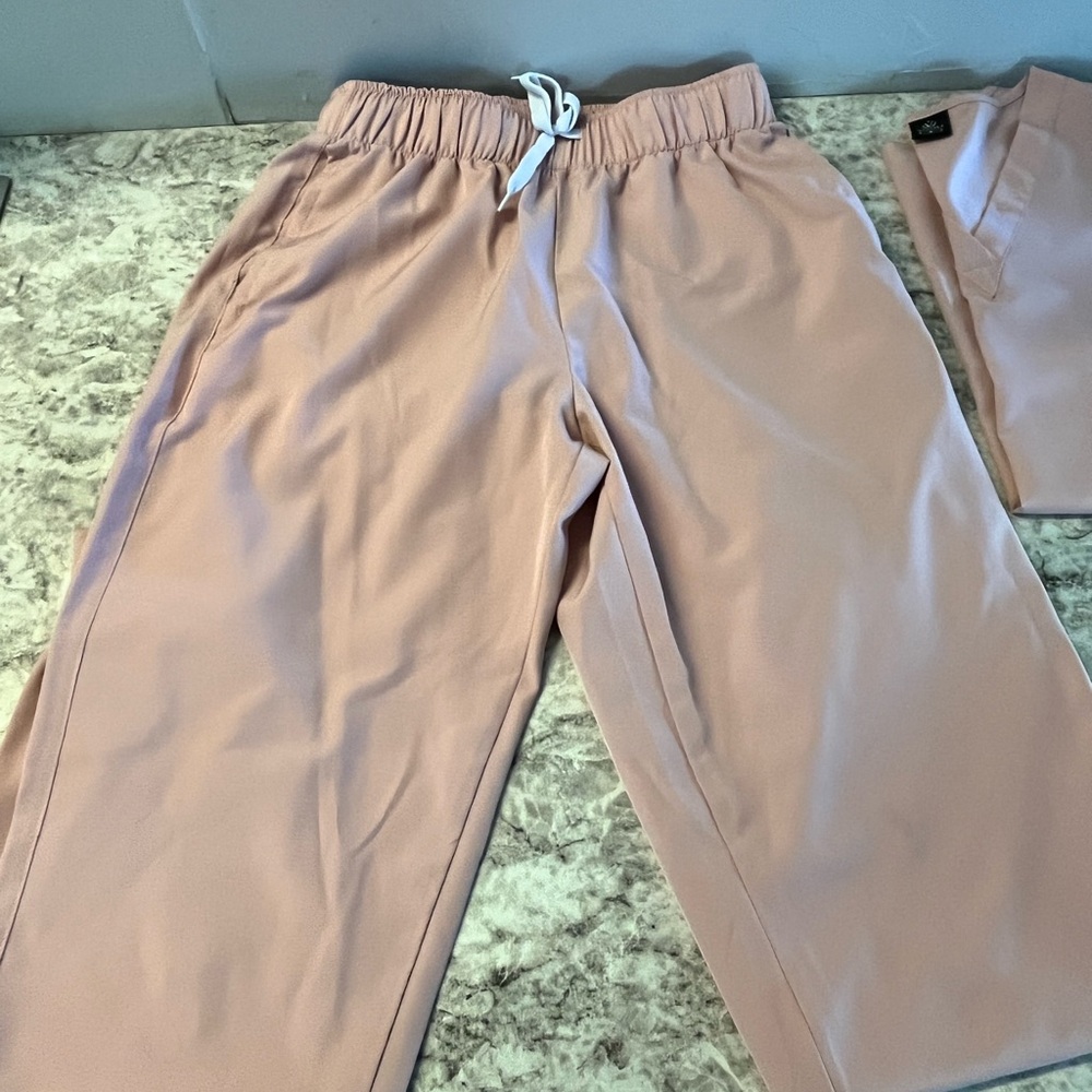 Women’s light pink Top and bottom scrub set - Picture 5 of 12